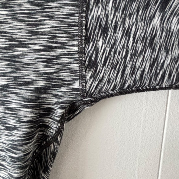 Lululemon Get Set long sleeve spaced out space dye open back unknown sz (8/10?) - Picture 6 of 12